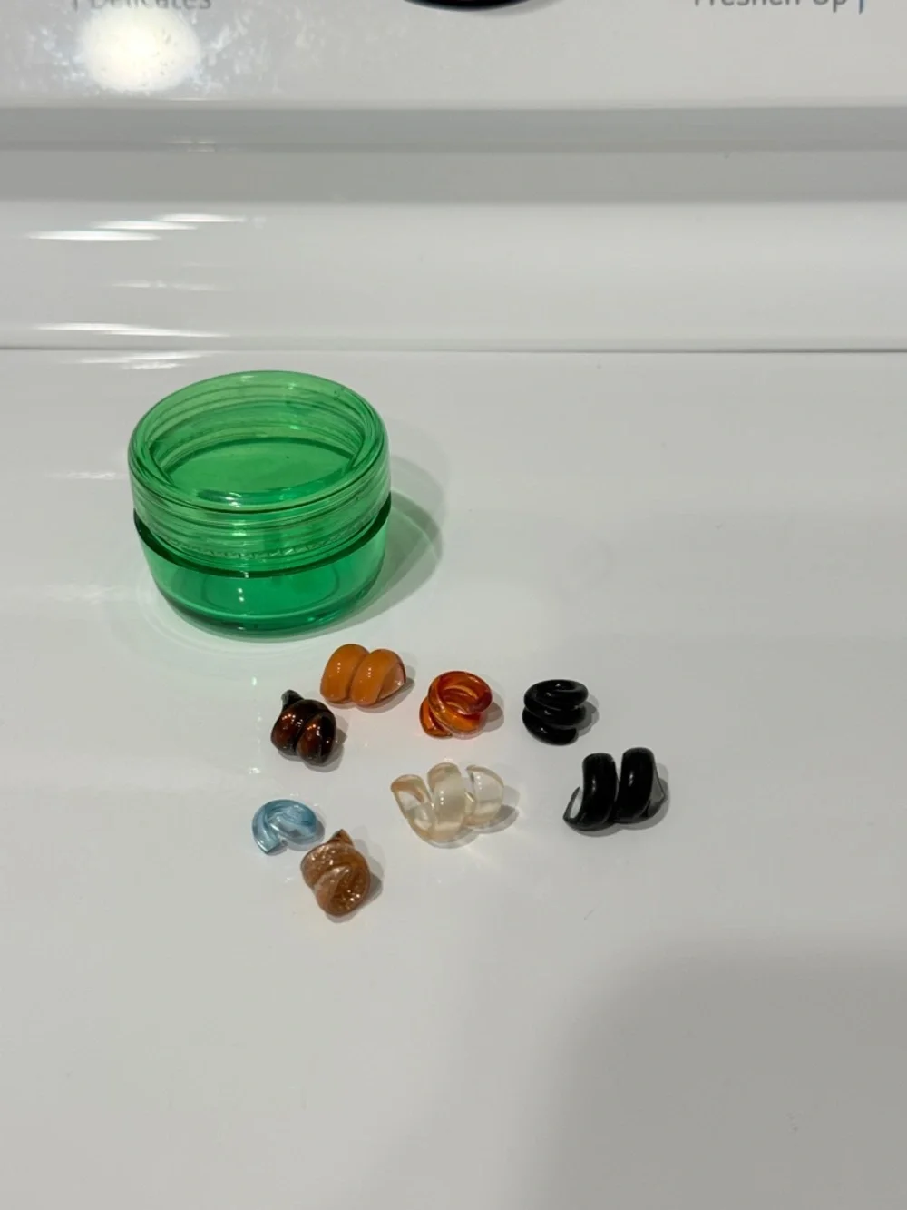 8 Vintage Barbie Spiral Bracelets with Acrylic Box - Picture 8 of 11